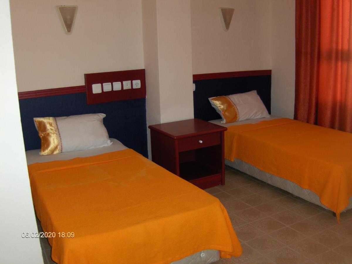 Odessa Otel 아브살라르 외부 사진